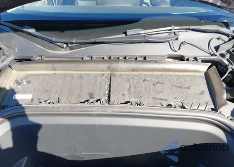 2022 Tesla Model Y Long Range Dual Motor All-Wheel Drive z USA, uszkodzony, nr VIN 7SAYGDEE8NF341622